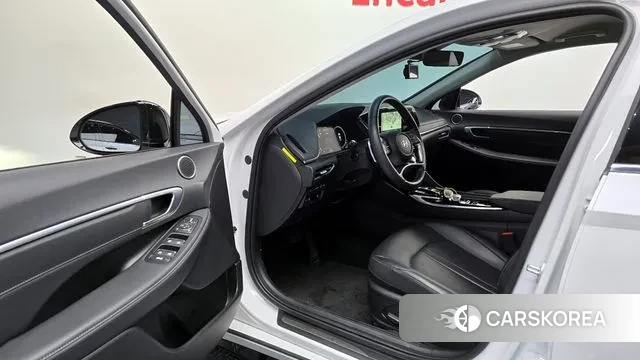 Hyundai Sonata Hybrid (DN8) 2022 Белый из Кореи, фото 2