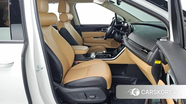 Kia Carnival 4th generation 2021 Белый из Кореи, фото 2