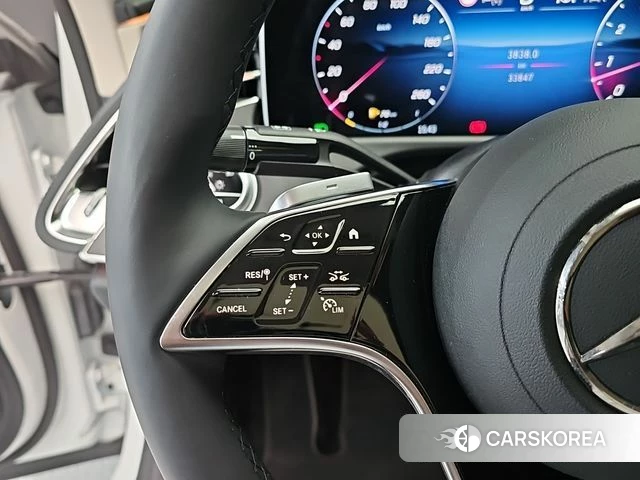 Mercedes-Benz E-Class W214 2025 Белый из Кореи, фото 2