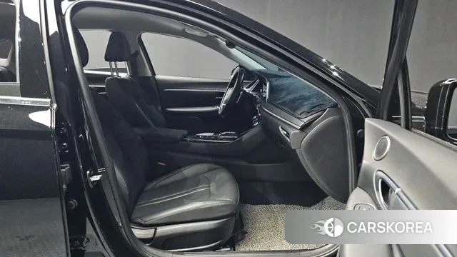 Hyundai Sonata (DN8) 2019 Черный из Кореи, фото 2