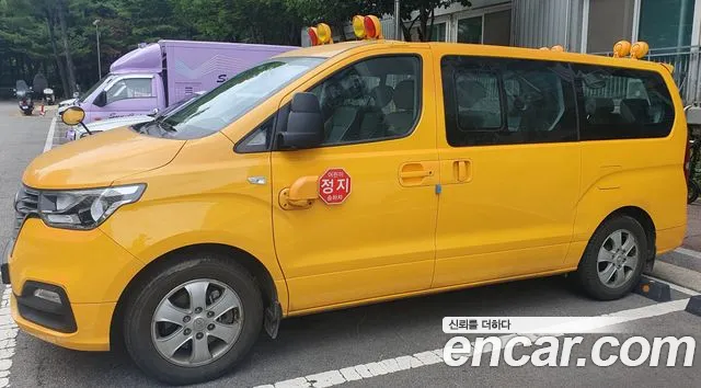 Hyundai The New Grand Starex 2021 Желтый из Кореи, фото 2