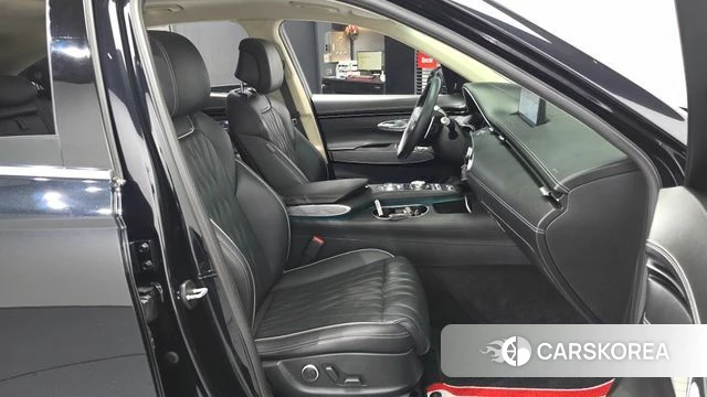 Genesis GV70 2021 Черный из Кореи, фото 2