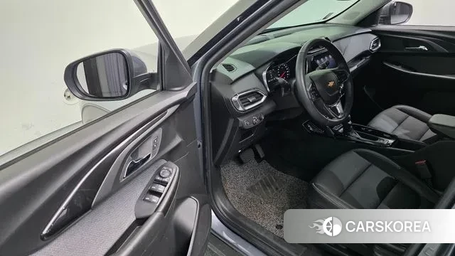 Chevrolet (GM Daewoo) Trailblazer 2022 Серый из Кореи, фото 2