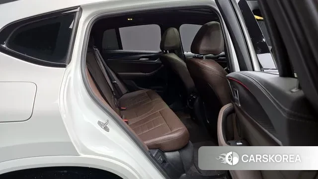 BMW X4 (G02) 2024 Белый из Кореи, фото 2