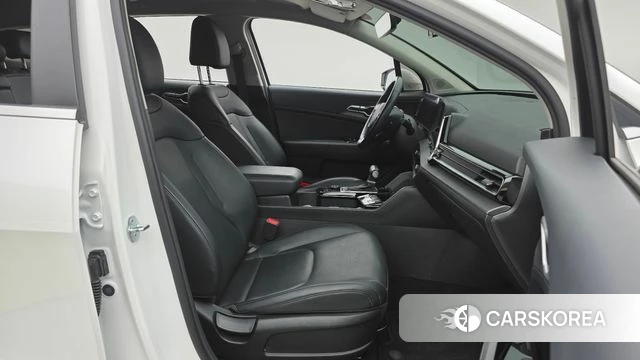 Kia Sportage 5th Generation 2022 Белый из Кореи, фото 2