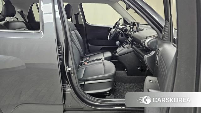 Hyundai Casper 2024 Серый из Кореи, фото 2