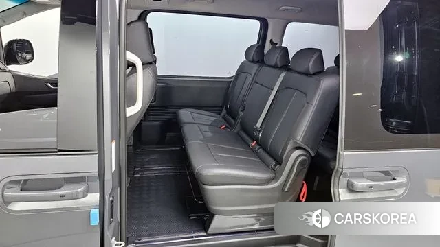 Hyundai Staria 2025 Серый из Кореи, фото 2