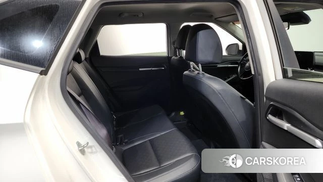 Kia Seltos 2022 Белый из Кореи, фото 2