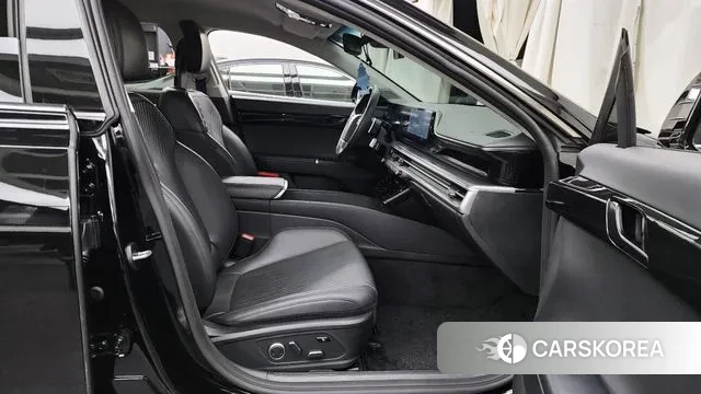 Hyundai Grandeur (GN7) 2023 Черный из Кореи, фото 2