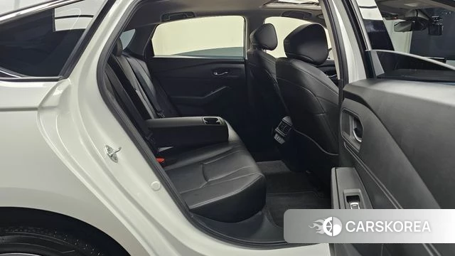 Honda Accord 11th Generation 2024 Белый из Кореи, фото 2