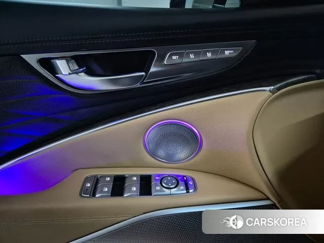 Kia More K9 2021 Белый из Кореи, фото 2