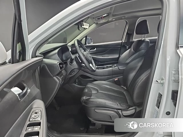 Hyundai The New Santa Fe 2021 Черный из Кореи, фото 2