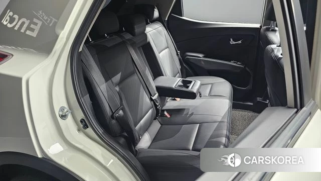 Ssangyong Berry New Tivoli 2022 Белый из Кореи, фото 2