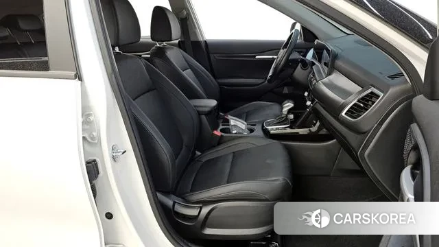 Kia The New Seltos 2023 Белый из Кореи, фото 2