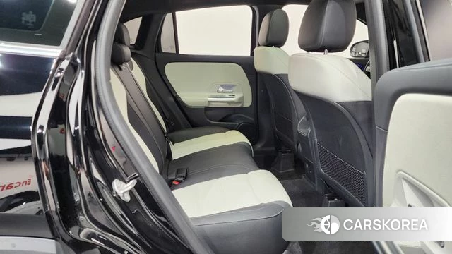 Mercedes-Benz GLA - Class H247 2020 Черный из Кореи, фото 2