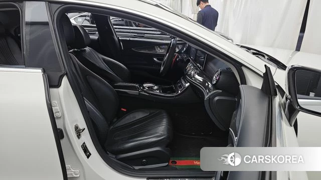 Mercedes-Benz CLS-Class C257 2018 Белый из Кореи, фото 2