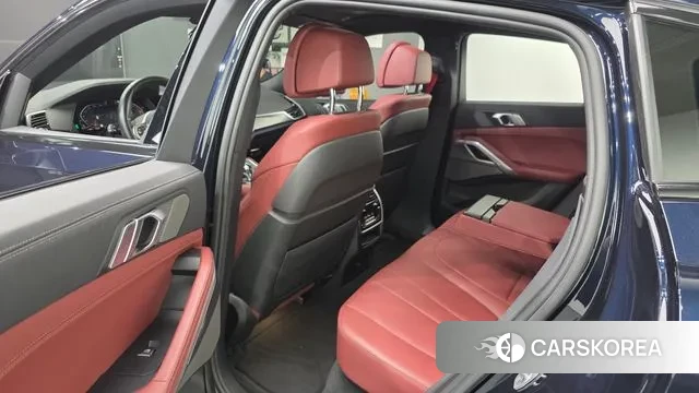 BMW X6 (G06) 2021 Черный из Кореи, фото 2