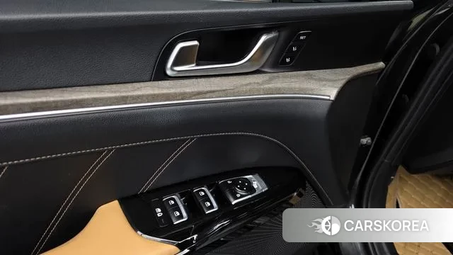 Kia K5 3rd generation 2020 Серый из Кореи, фото 2