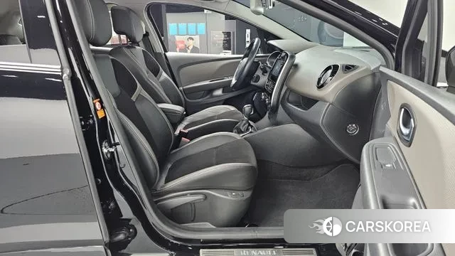 Renault Korea (Samsung) Clio 2018 Черный из Кореи, фото 2