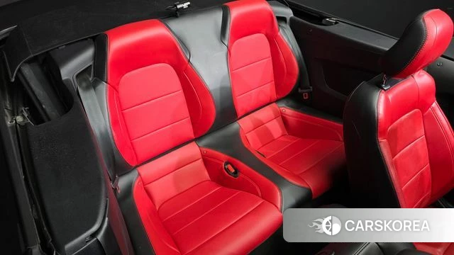 Ford Mustang 2021 Черный из Кореи, фото 2