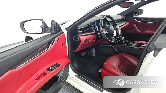 Maserati Quattroporte 2020 Белый из Кореи, фото 2