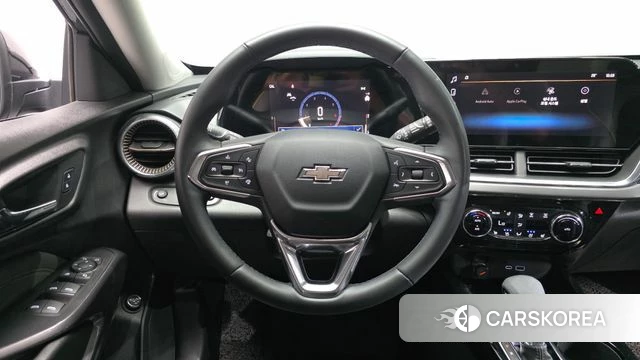 Chevrolet (GM Daewoo) Trax Crossover 2023 Черный из Кореи, фото 2