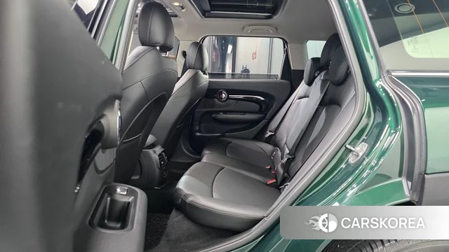 Mini Cooper D Clubman 2019 Темно-зеленый из Кореи, фото 2