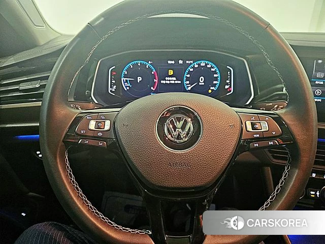 Volkswagen 7th Generation of Jetta 2021 Белый из Кореи, фото 2