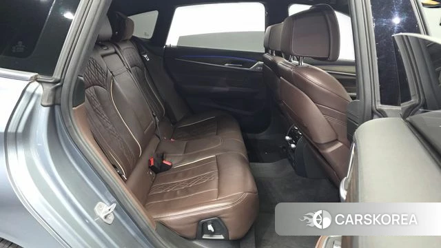 BMW 6 Series GT (G32) 2020 Серебристо-серый из Кореи, фото 2