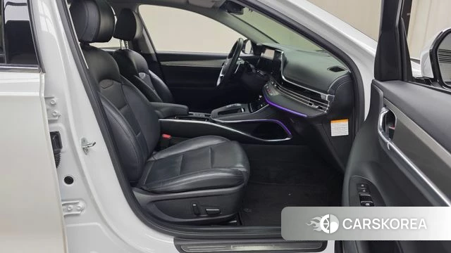 Hyundai The New Grandeur IG Hybrid 2022 Белый из Кореи, фото 2