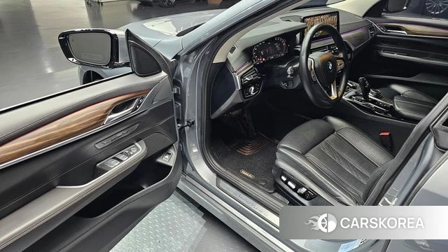 BMW 6 Series GT (G32) 2023 Серый из Кореи, фото 2