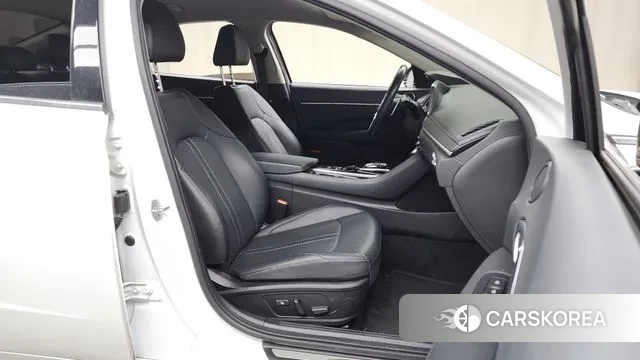 Hyundai Sonata (DN8) 2021 Белый из Кореи, фото 2