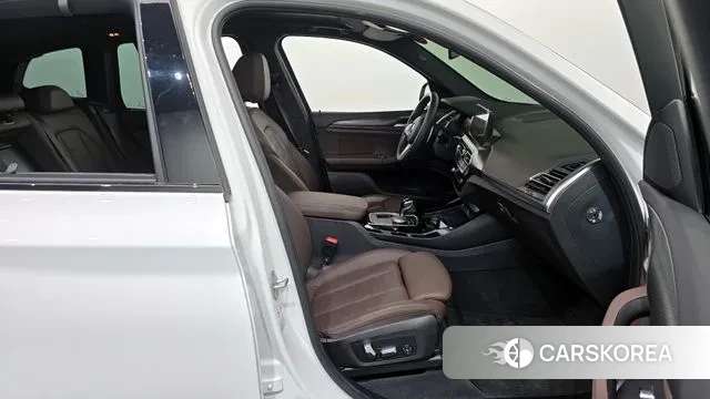 BMW X3 (G01) 2023 Белый из Кореи, фото 2