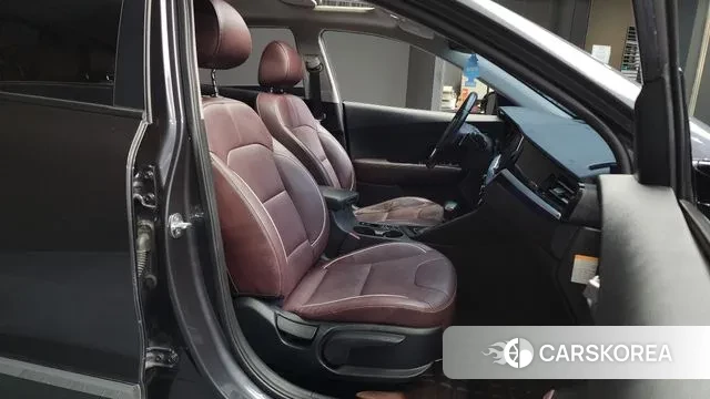 Kia The New Niro 2019 Серый из Кореи, фото 2