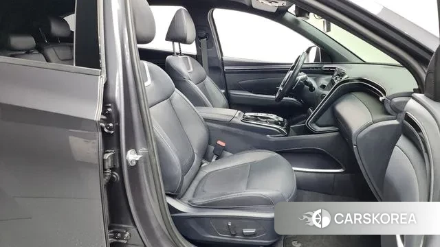 Hyundai Tucson (NX4) 2021 Серый из Кореи, фото 2