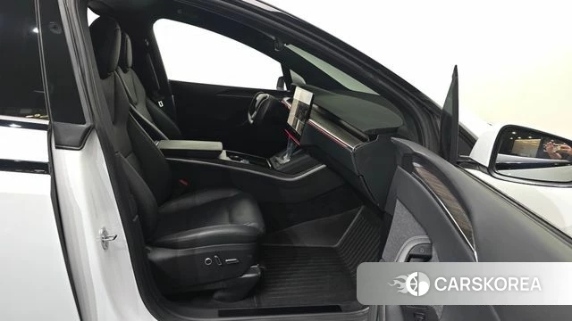 Tesla Model X 2023 Белый из Кореи, фото 2