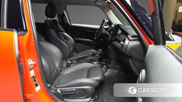 Mini Cooper 2018 Оранжевый из Кореи, фото 2