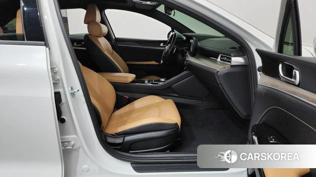 Kia K5 3rd generation 2022 Белый из Кореи, фото 2