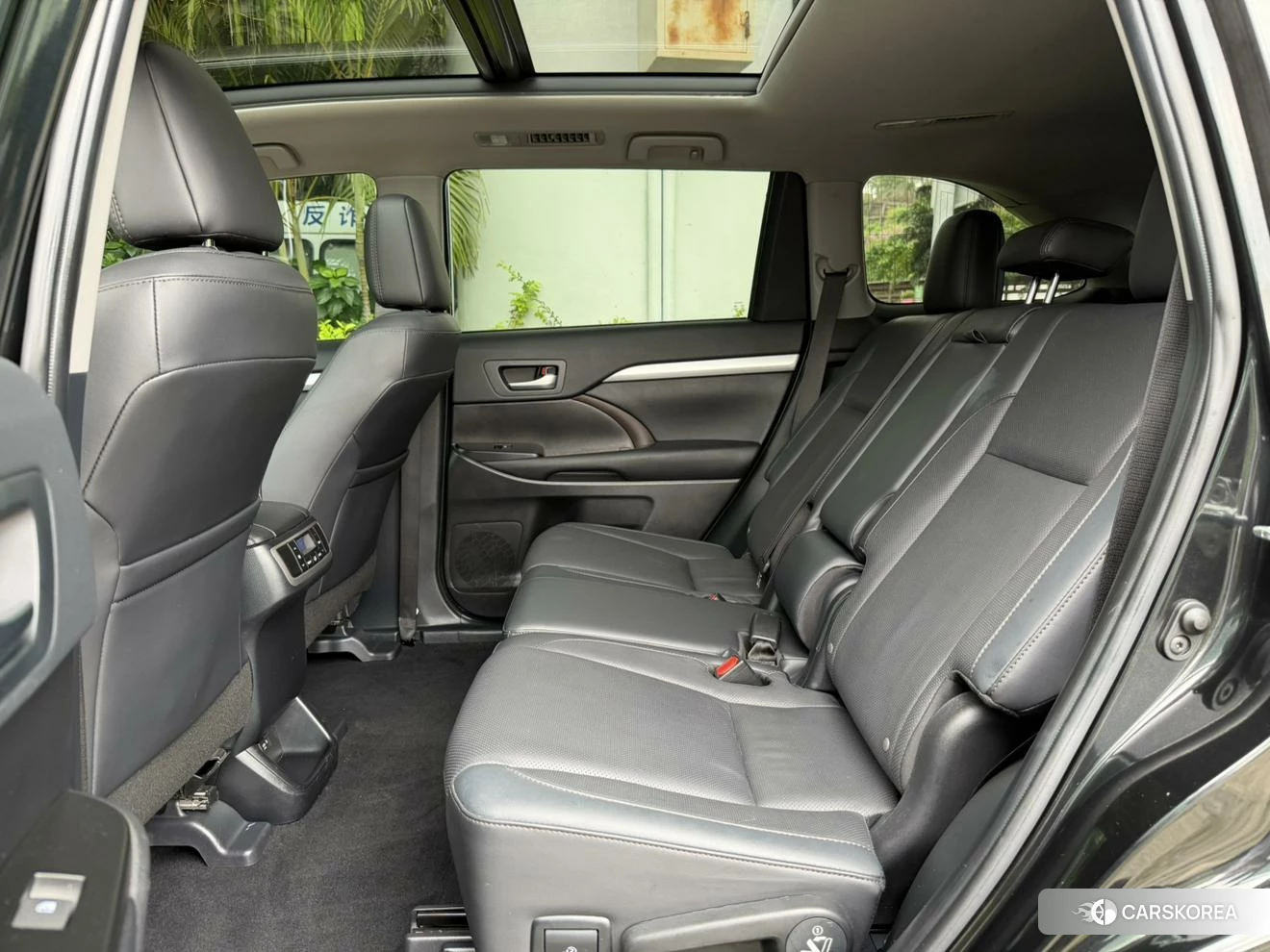 Toyota Highlander 2021 Черный из Китая, фото 2