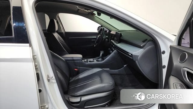 Hyundai Sonata D Edge (DN8) 2023 Белый из Кореи, фото 2