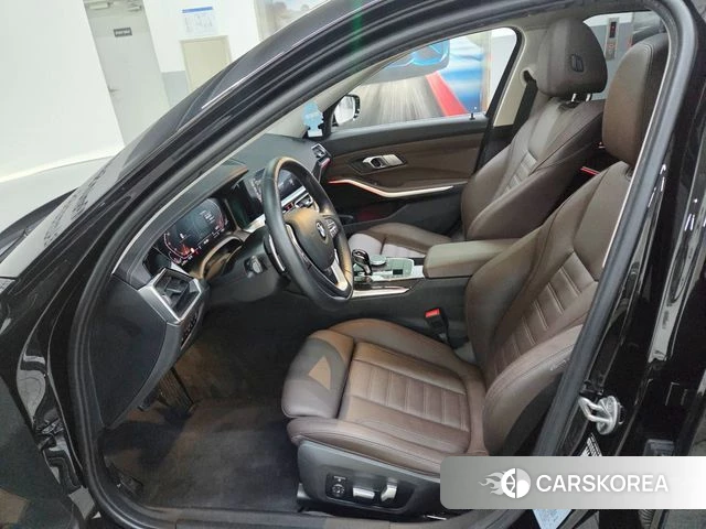 BMW 3 Series (G20) 2022 Черный из Кореи, фото 2