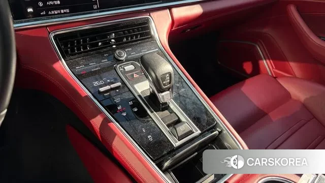 Porsche Panamera (971) 2022 Белый из Кореи, фото 2