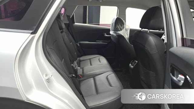 Kia Niro 2019 Серебристо-серый из Кореи, фото 2