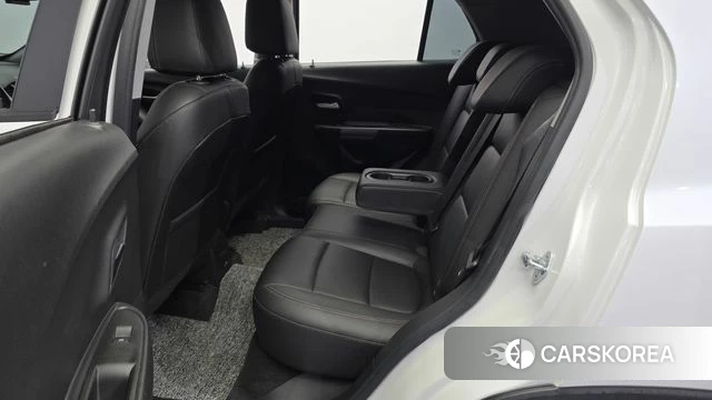 Chevrolet (GM Daewoo) The New Trax 2022 Белый из Кореи, фото 2