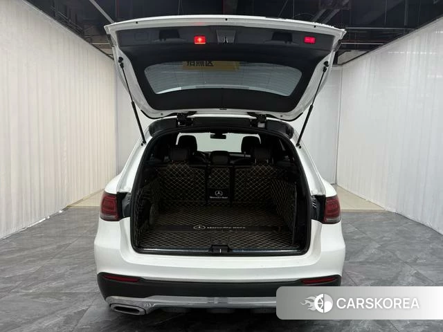 Mercedes-Benz GLC 2020 Белый из Китая, фото 2