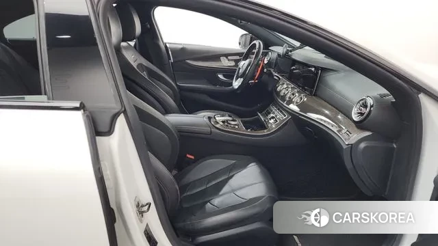 Mercedes-Benz CLS-Class C257 2019 Белый из Кореи, фото 2