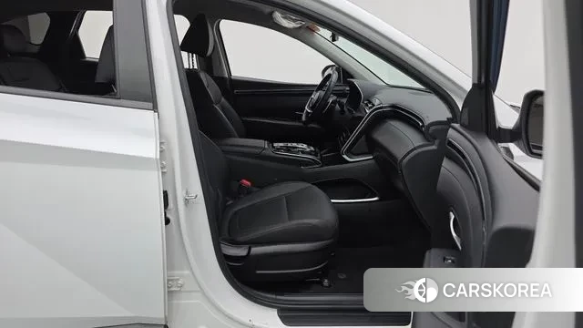 Hyundai The New Tucson (NX4) 2022 Белый из Кореи, фото 2