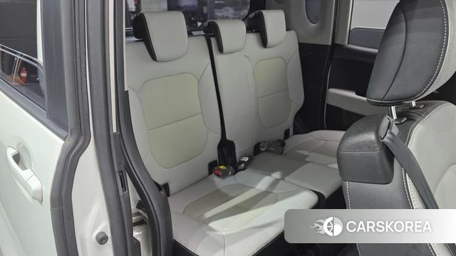 Kia The New Kia Ray 2023 Белый из Кореи, фото 2