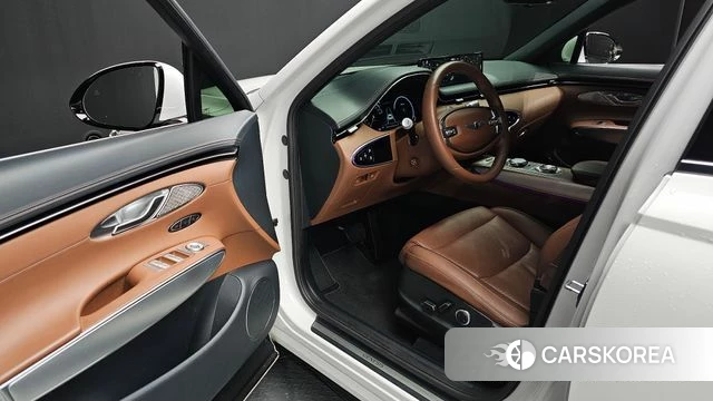 Genesis GV70 2022 Белый из Кореи, фото 2