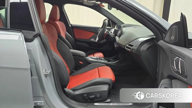 BMW 2 Series Gran Coupe (F74) 2025 Светло-серебряный цвет из Кореи, фото 2